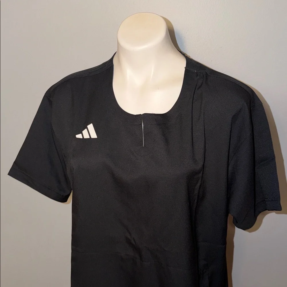 Adidas Adizero Dugout Cage T-Shirt (Gender Neutral) Medium. NWT.